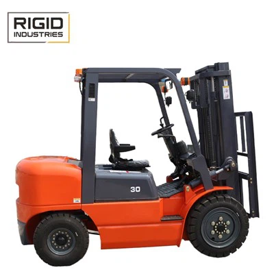 Dizelski viljuškar od 3 tone